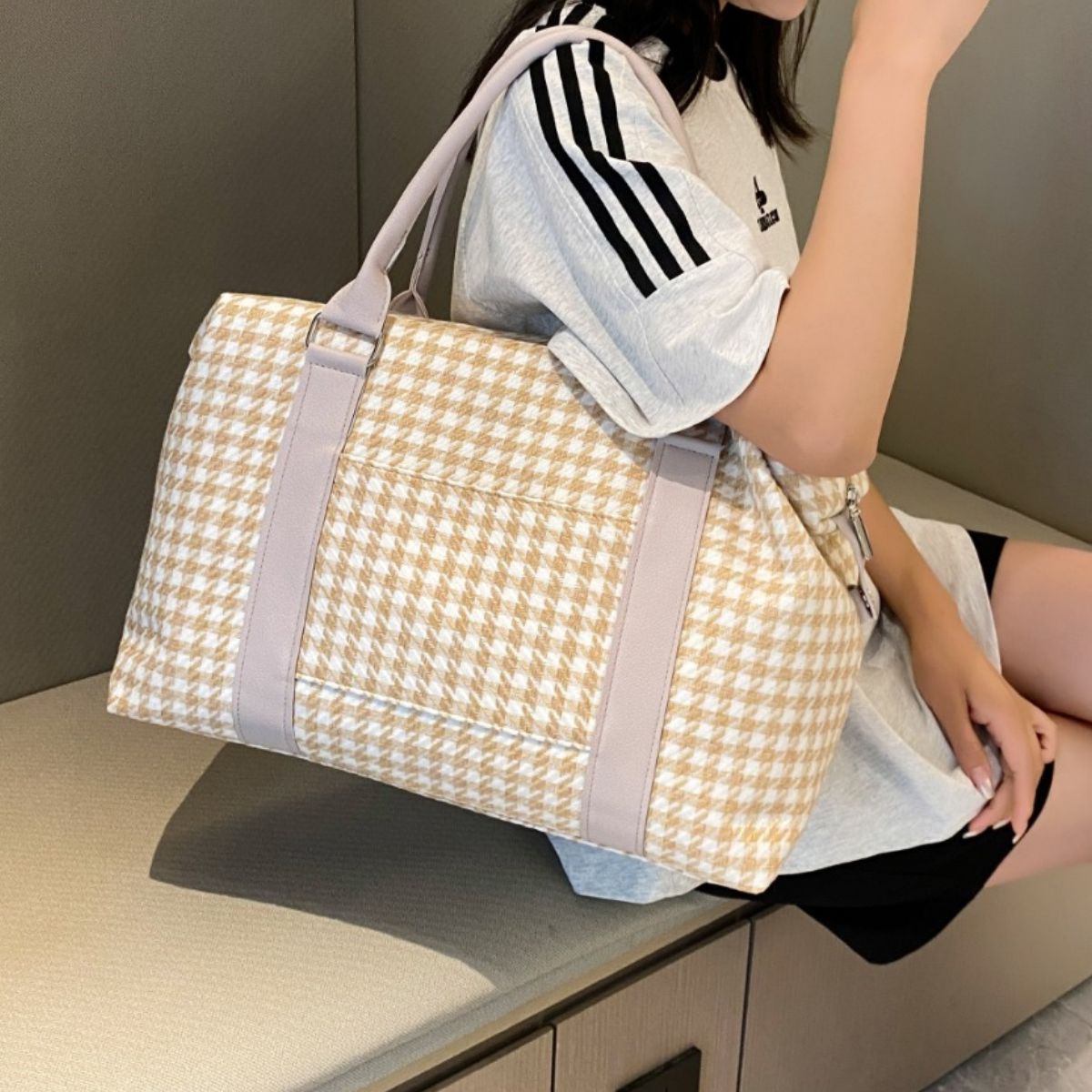 Houndstooth Canvas Travel Bag